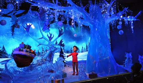 Macys Christmas Windows